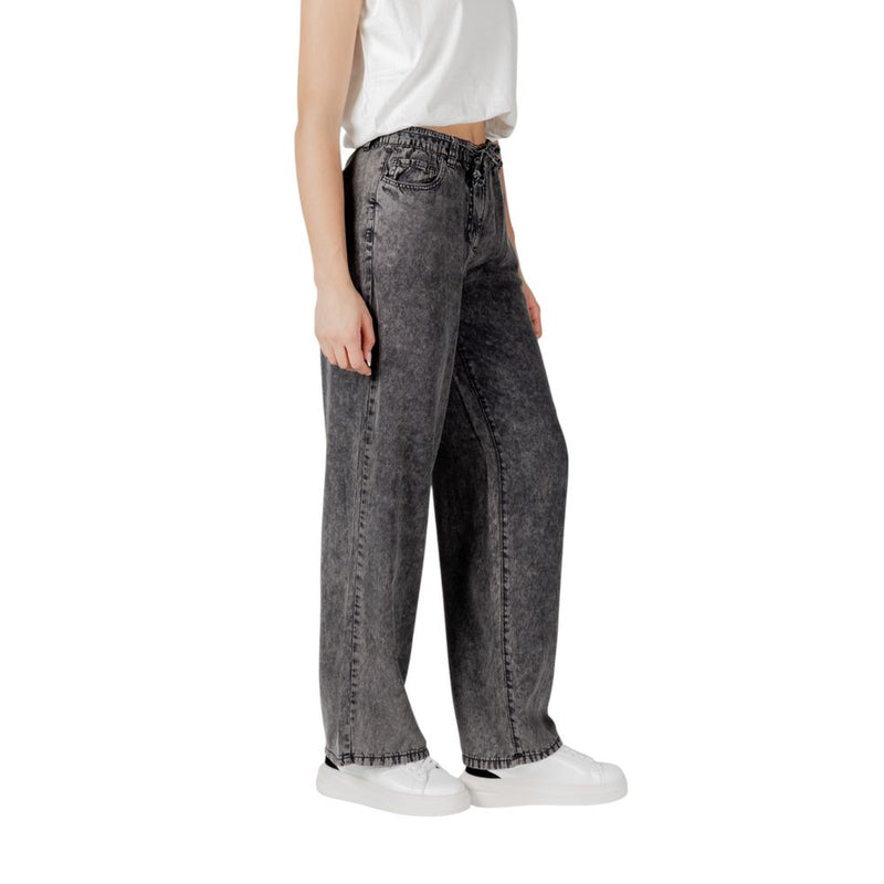 Only Black Lyocell Pant - Elegant Wide-Leg Trousers
