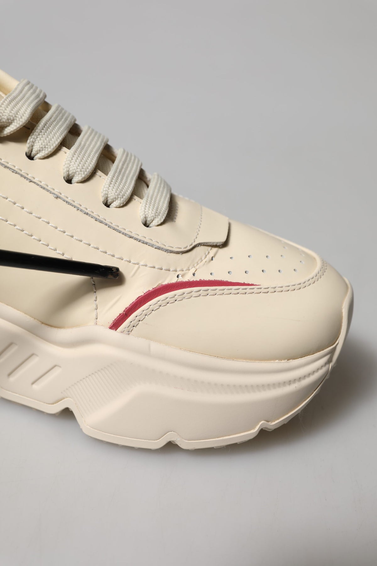 Dolce & Gabbana White Pink Leather Daymaster Sneakers