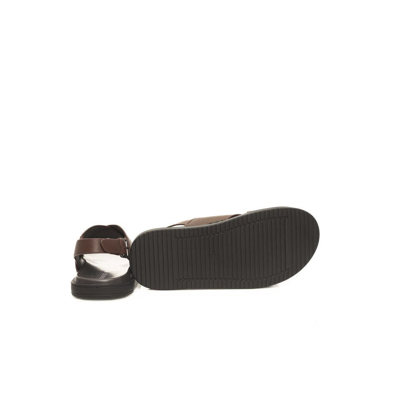 Cerruti 1881 Sandales en Cuir Brun pour Homme - Élégance Estivale