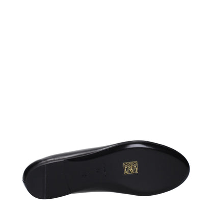 Boutures de ballet en cuir noir de Givenchy