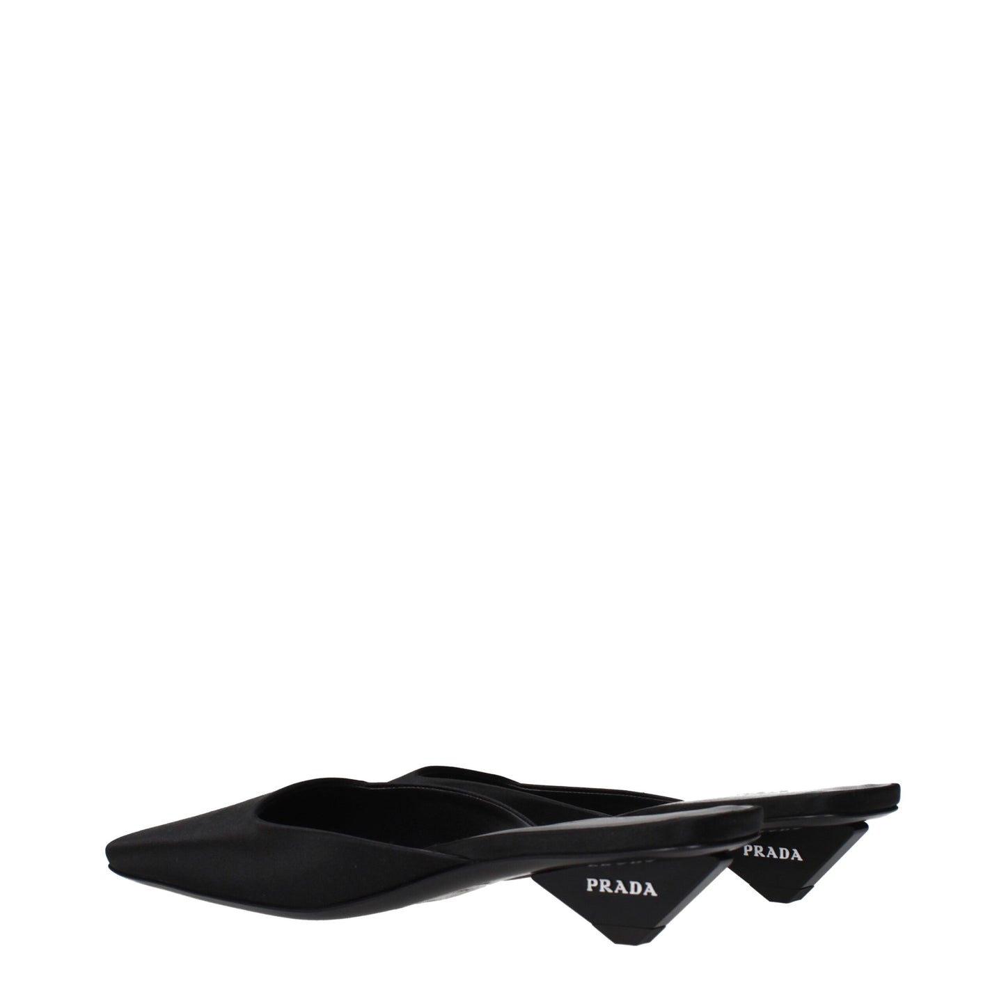 Sandales plates en satin noir Prada