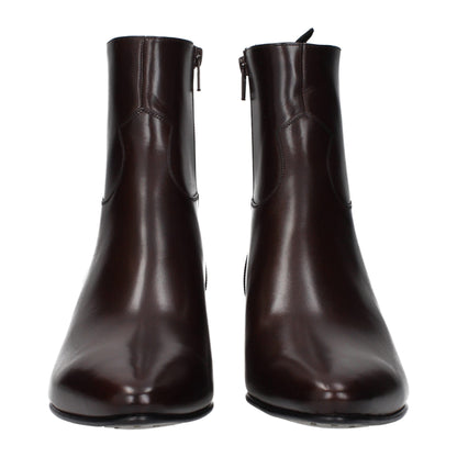 Bottes courtes en cuir rouge de Céline