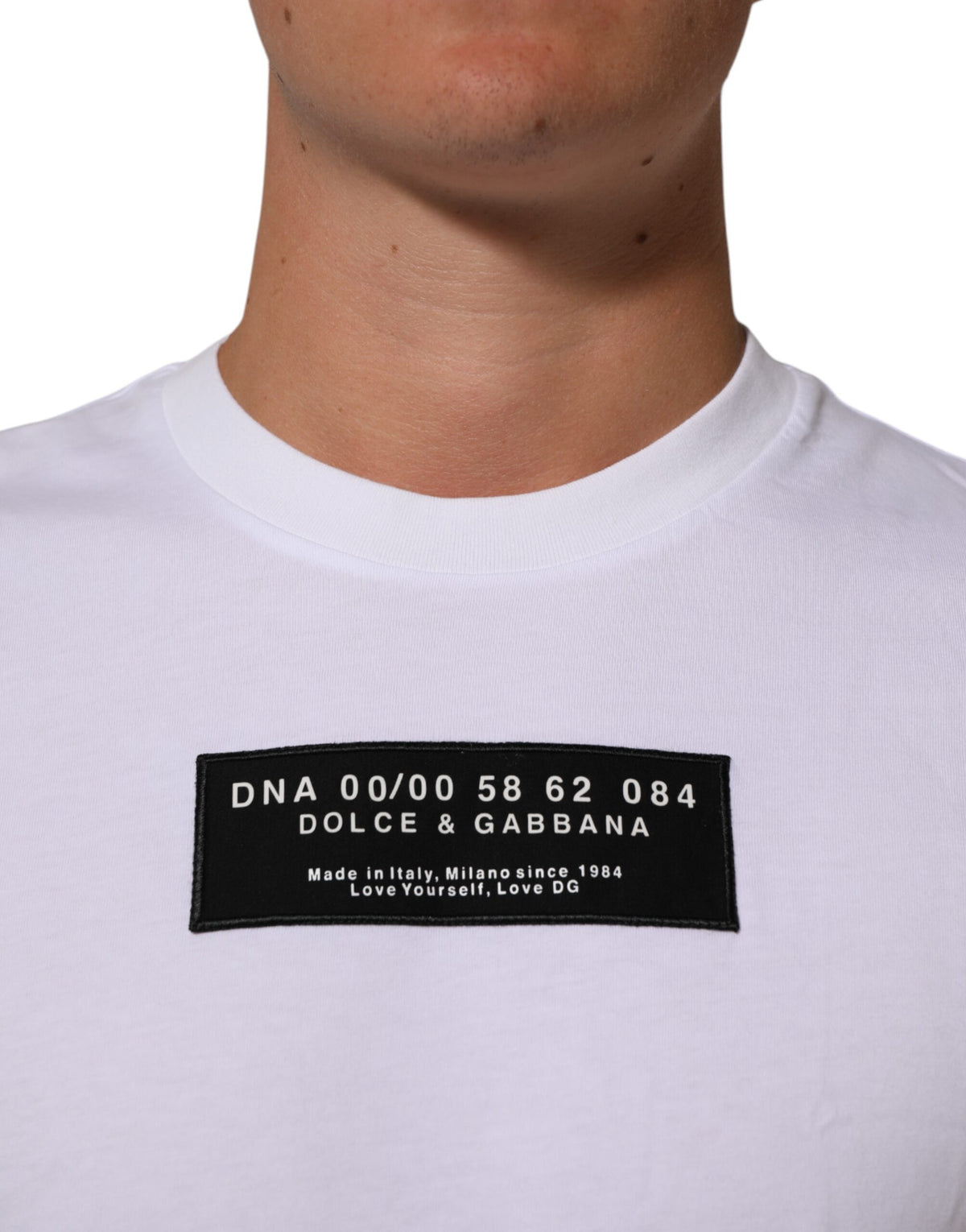 T-shirt homme Dolce &amp; Gabbana blanc en coton à imprimé logo et col rond.