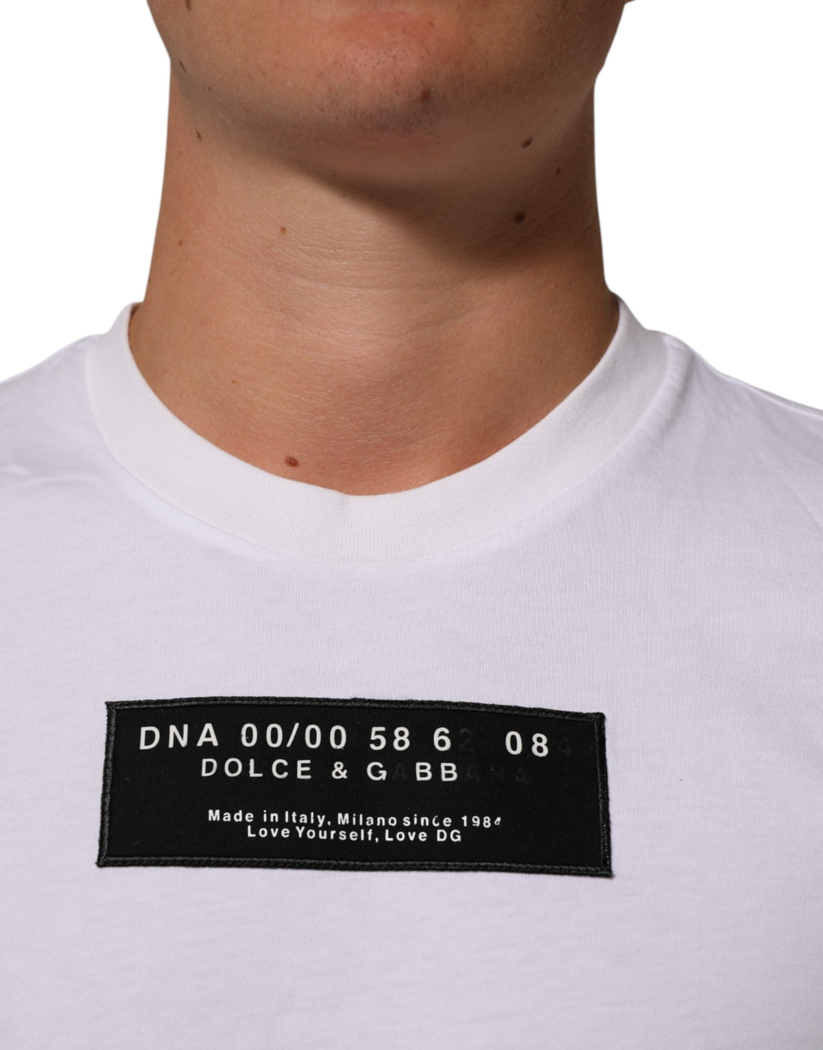 T-shirt homme Dolce &amp; Gabbana blanc en coton à imprimé logo et col rond.