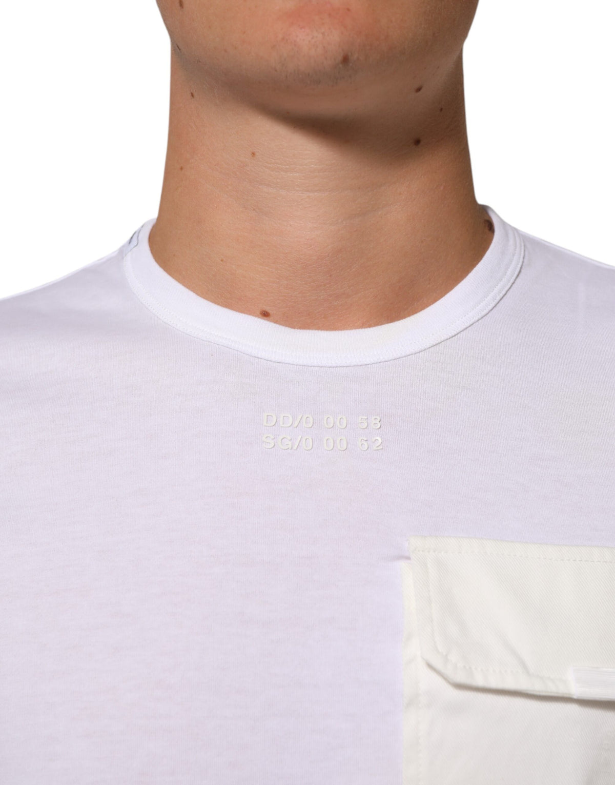 T-shirt Dolce &amp; Gabbana blanc en coton à col rond et poche pour homme