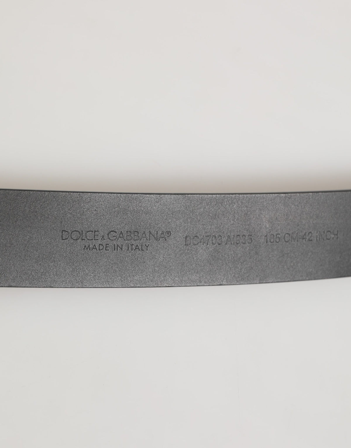 Ceinture homme en cuir noir classique avec boucle métallique de Dolce &amp; Gabbana