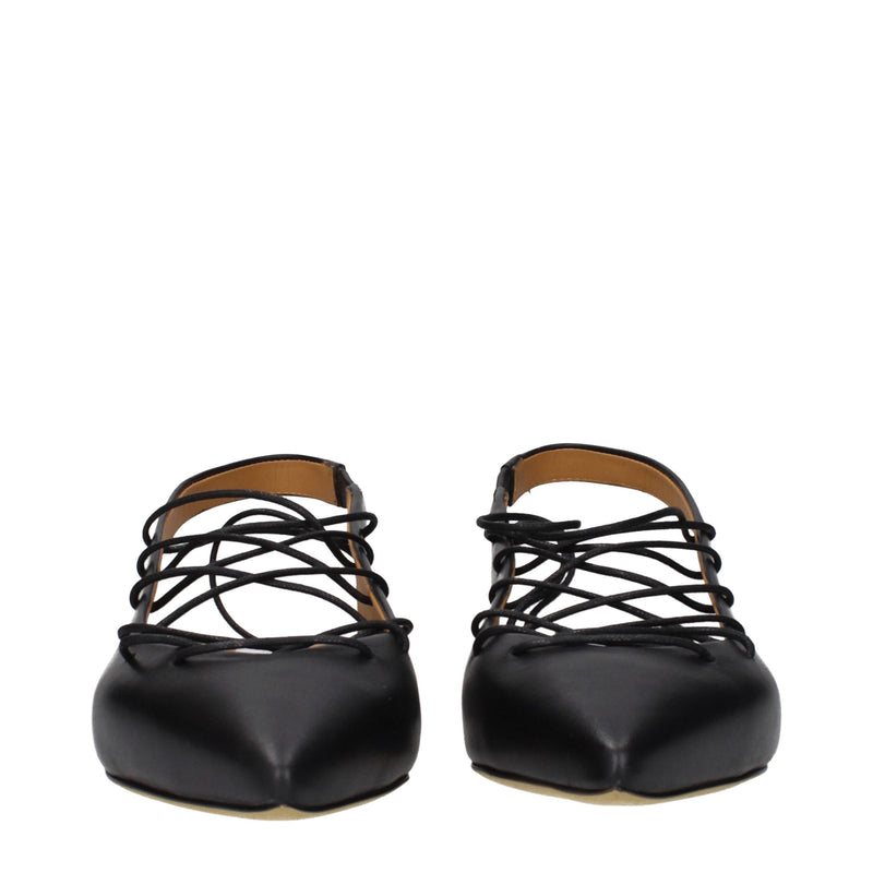 Moschino Black Leather Flats - Élégance et Confort au Quotidien