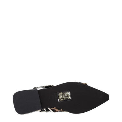Sandales plates en tissu marron de Ganni