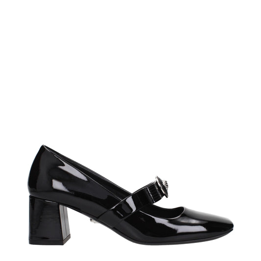 Escarpins à talons mi-hauteur en cuir noir Versace