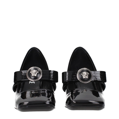 Escarpins à talons mi-hauteur en cuir noir Versace