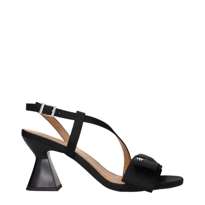 Sandales à talons aiguilles en tissu noir de Ganni