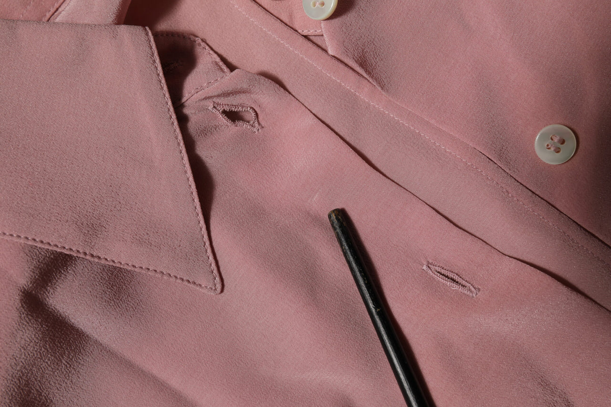 Dolce & Gabbana Blouse en Soie Rose à Col Classique et Manches Longues