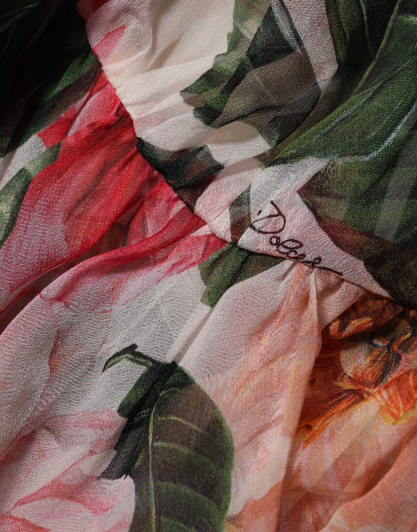 Dolce &amp; Gabbana roze camelia's bedrukte zijden V-hals blouse top