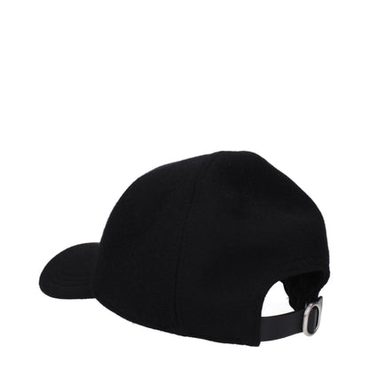 Casquettes (bonnes de baseball) en cachemire noir de Jil Sander