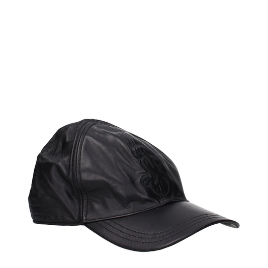 Casquettes (bonnes de baseball) en cuir noir de Jil Sander