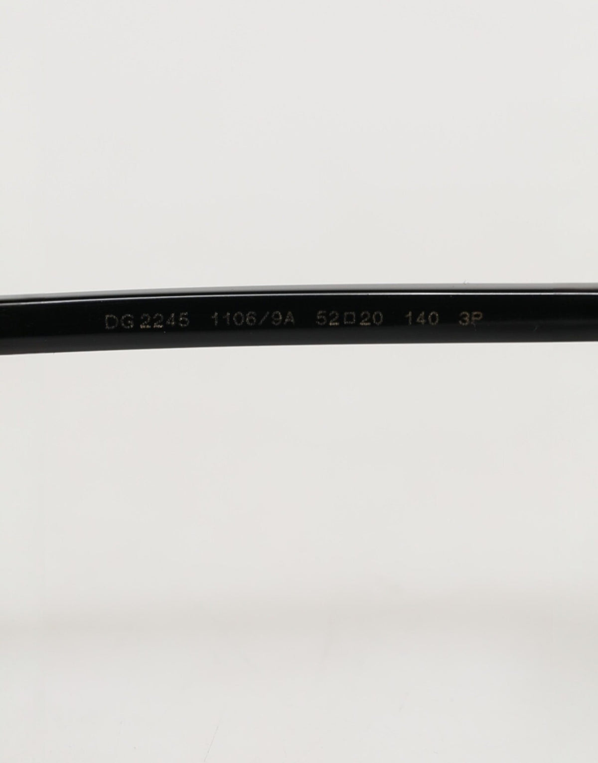 Dolce & Gabbana DG2245 Lunettes de Soleil en Acier Noir Mat
