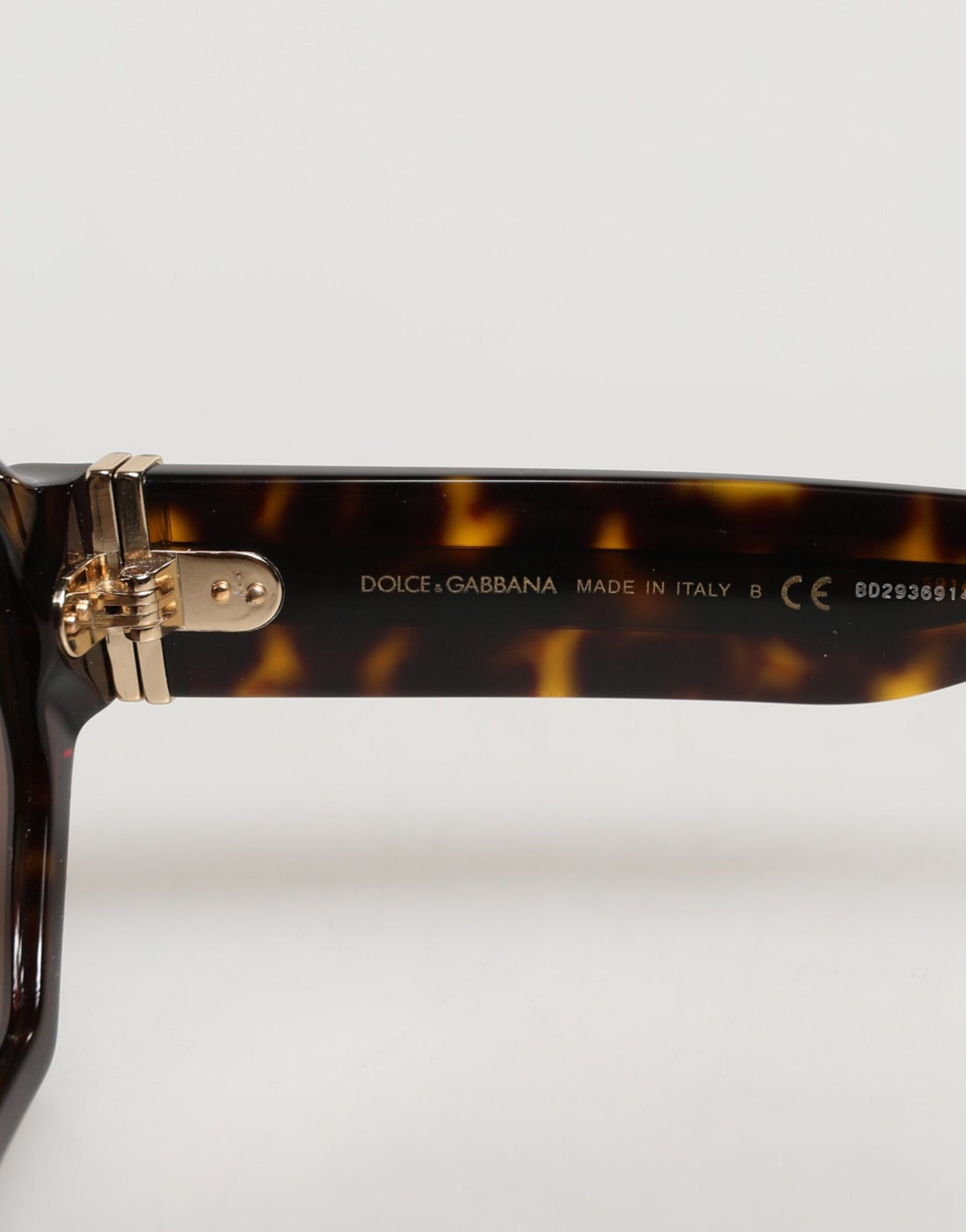 Lunettes de soleil géométriques Dolce &amp; Gabbana DG4379F en acétate marron écaille de tortue.