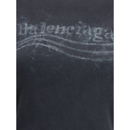 T-shirt à manches doubles et message politique Balenciaga, effet délavé, crayon.