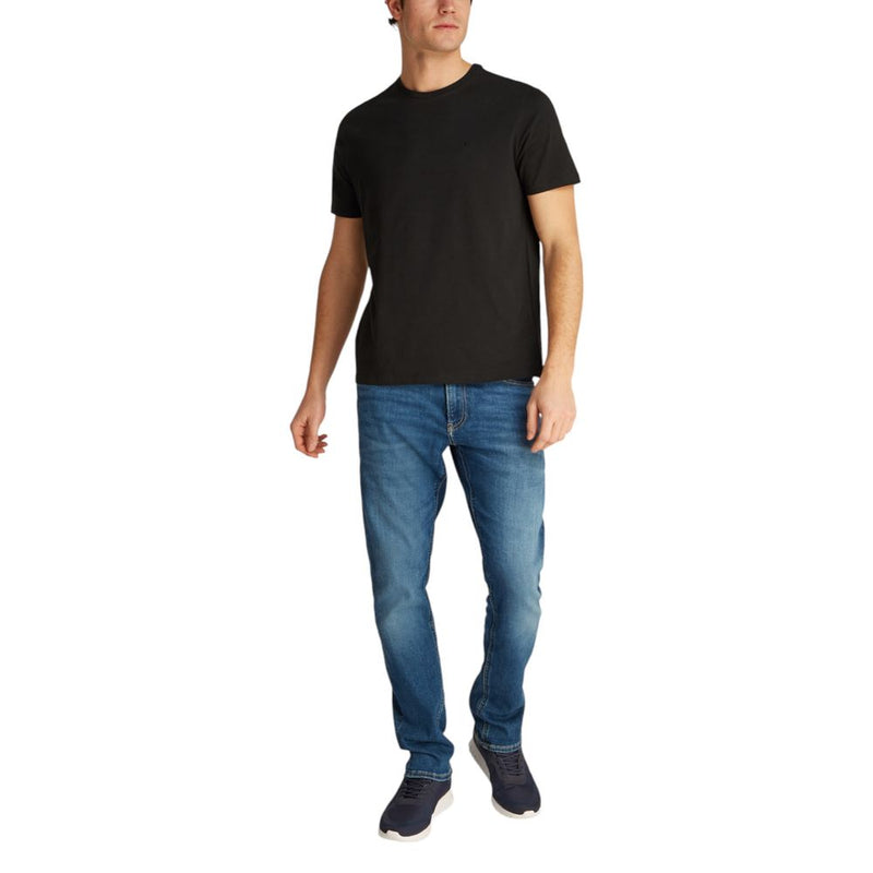 Calvin Klein Jeans T-Shirt Noir en Coton - Indispensable de Votre Garde-Robe