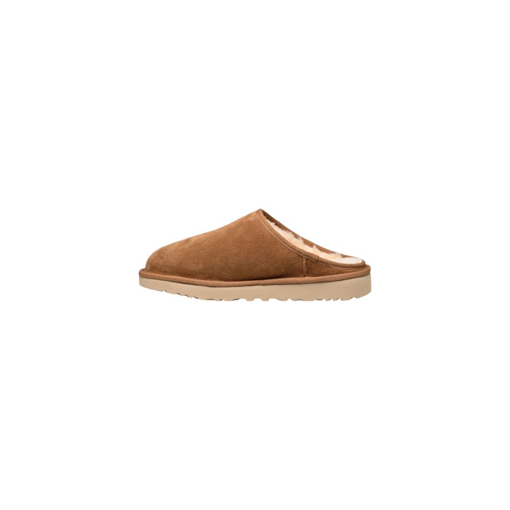 UGG M Classic Slip-On Clogs - Beige Suede Luxe