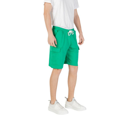 Bermuda en coton vert Icon