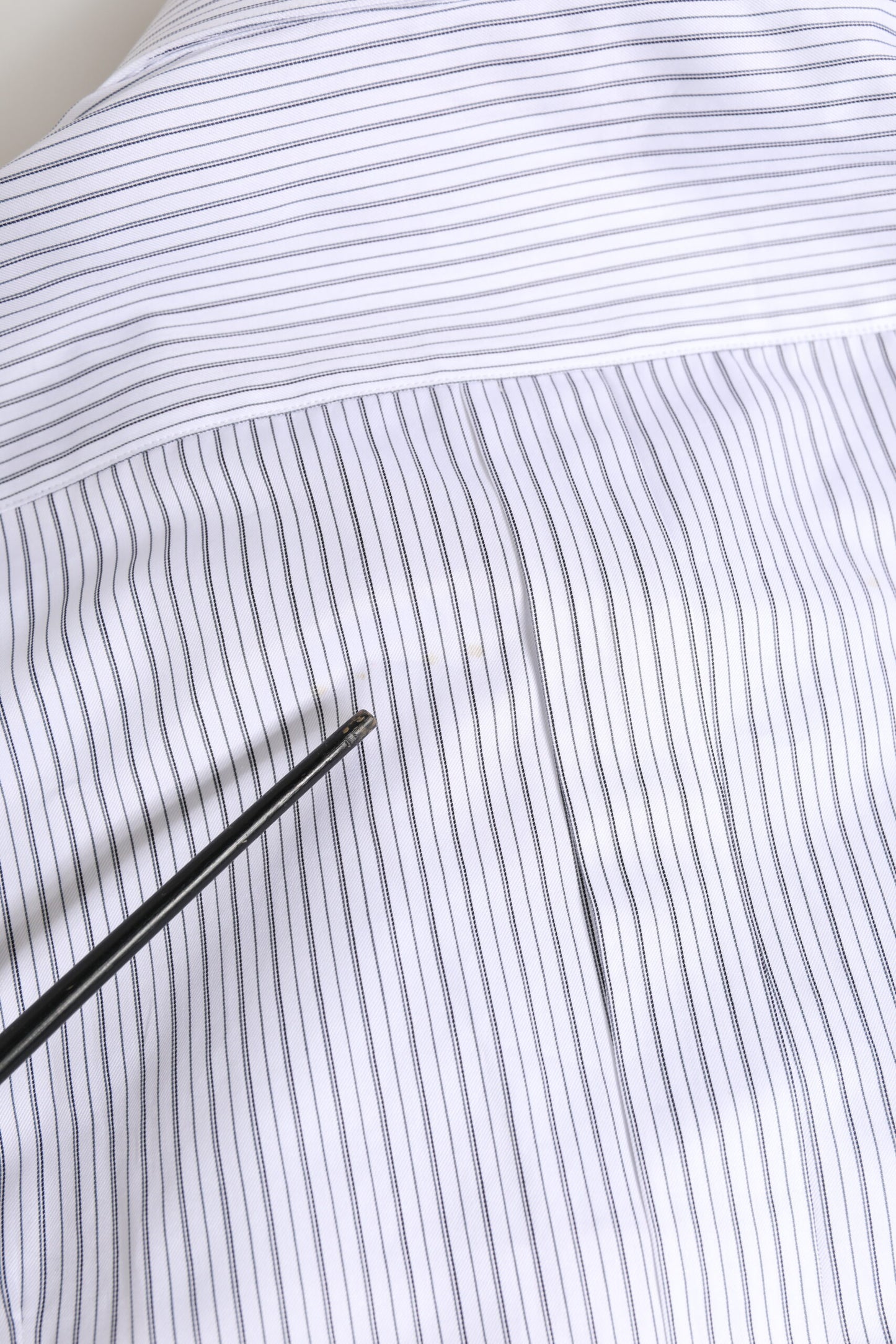 Chemise habillée Dolce &amp; Gabbana à rayures blanches et manches longues, couleur or