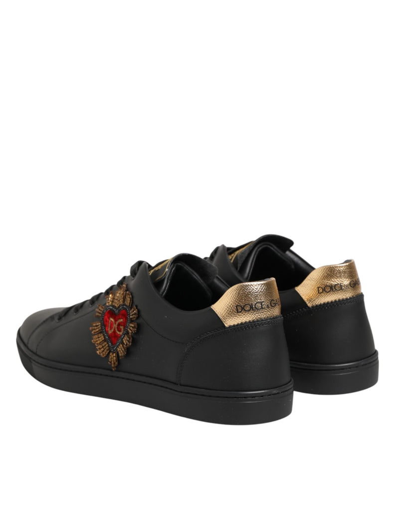 Dolce & Gabbana Sneakers en Cuir Noir avec Cœur Embelli