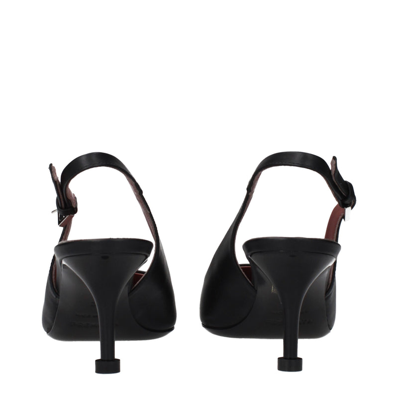Premiata Black Leather Platform Pumps - Élégance et Confort
