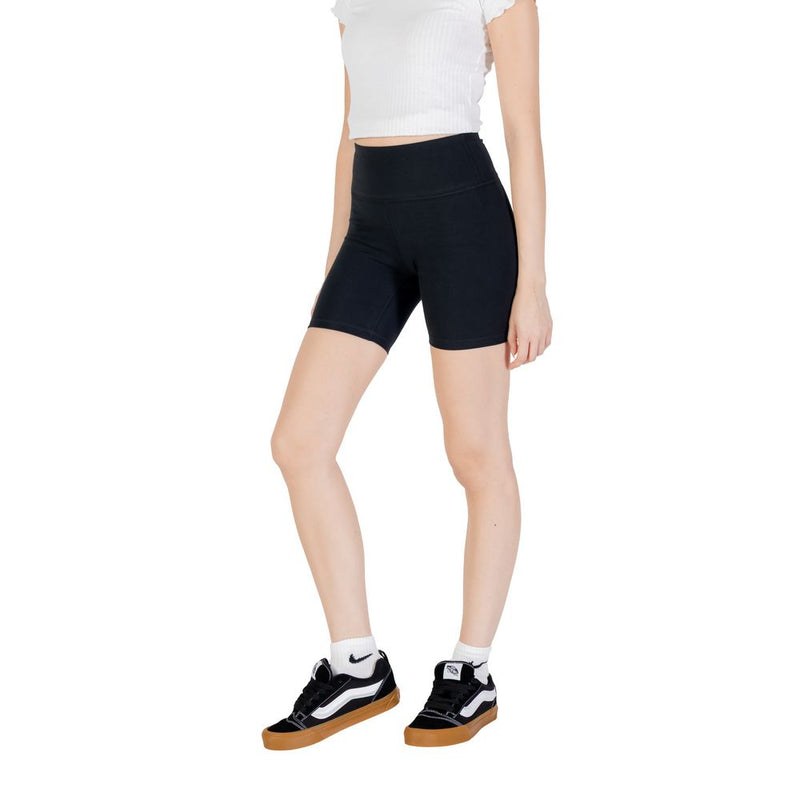 Converse Bermuda Shorts Femme Noires en Coton