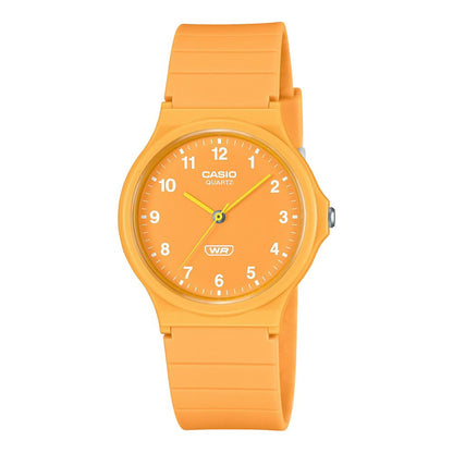 Montre sport Casio en résine orange