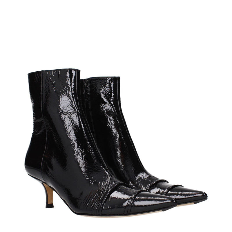 Maison Margiela Black Leather Ankle Boots - Élégance Intemporelle