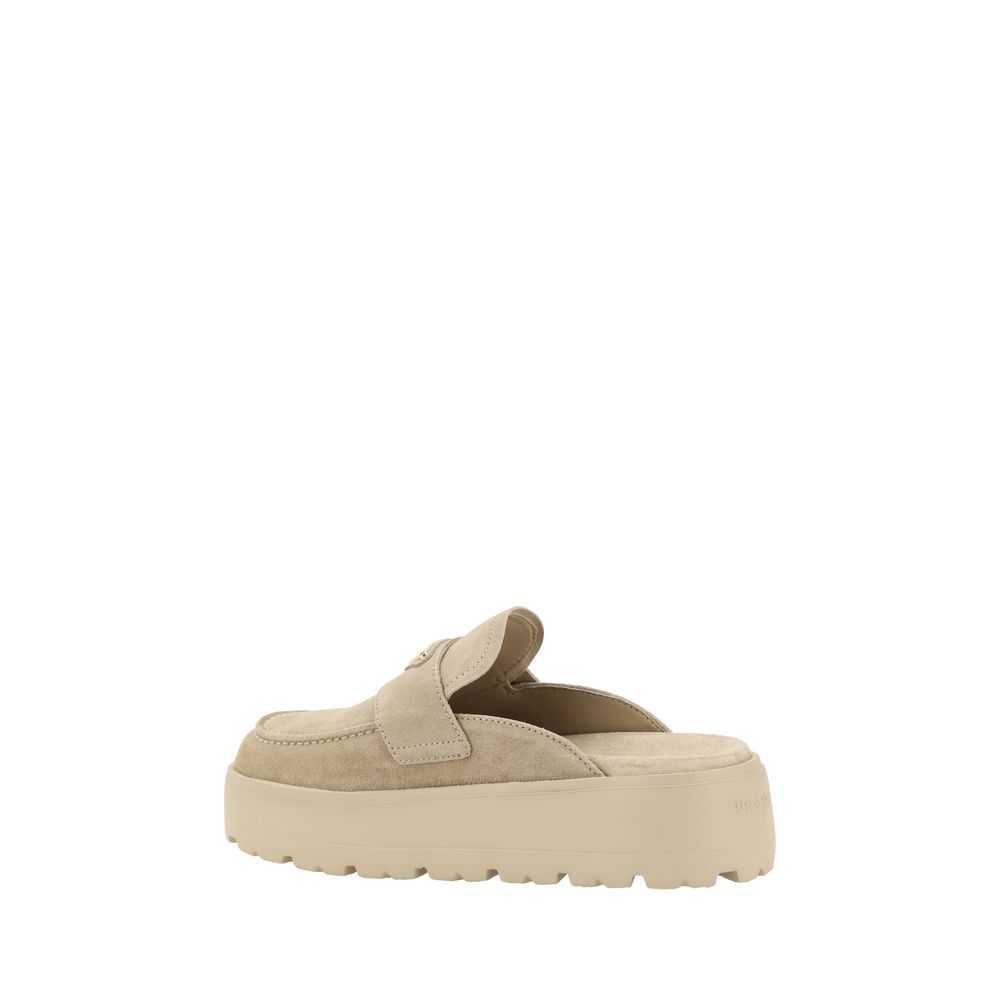 Mocassins à plateforme en caoutchouc beige Prada