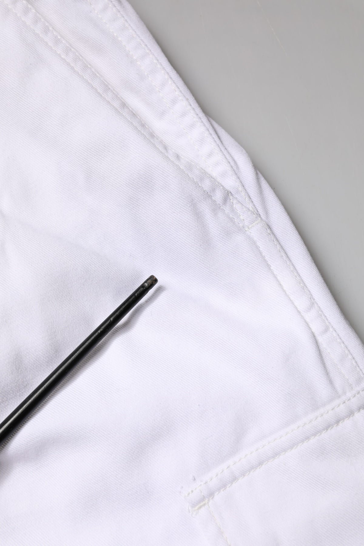 Pantalon cargo en denim blanc Dolce &amp; Gabbana pour homme