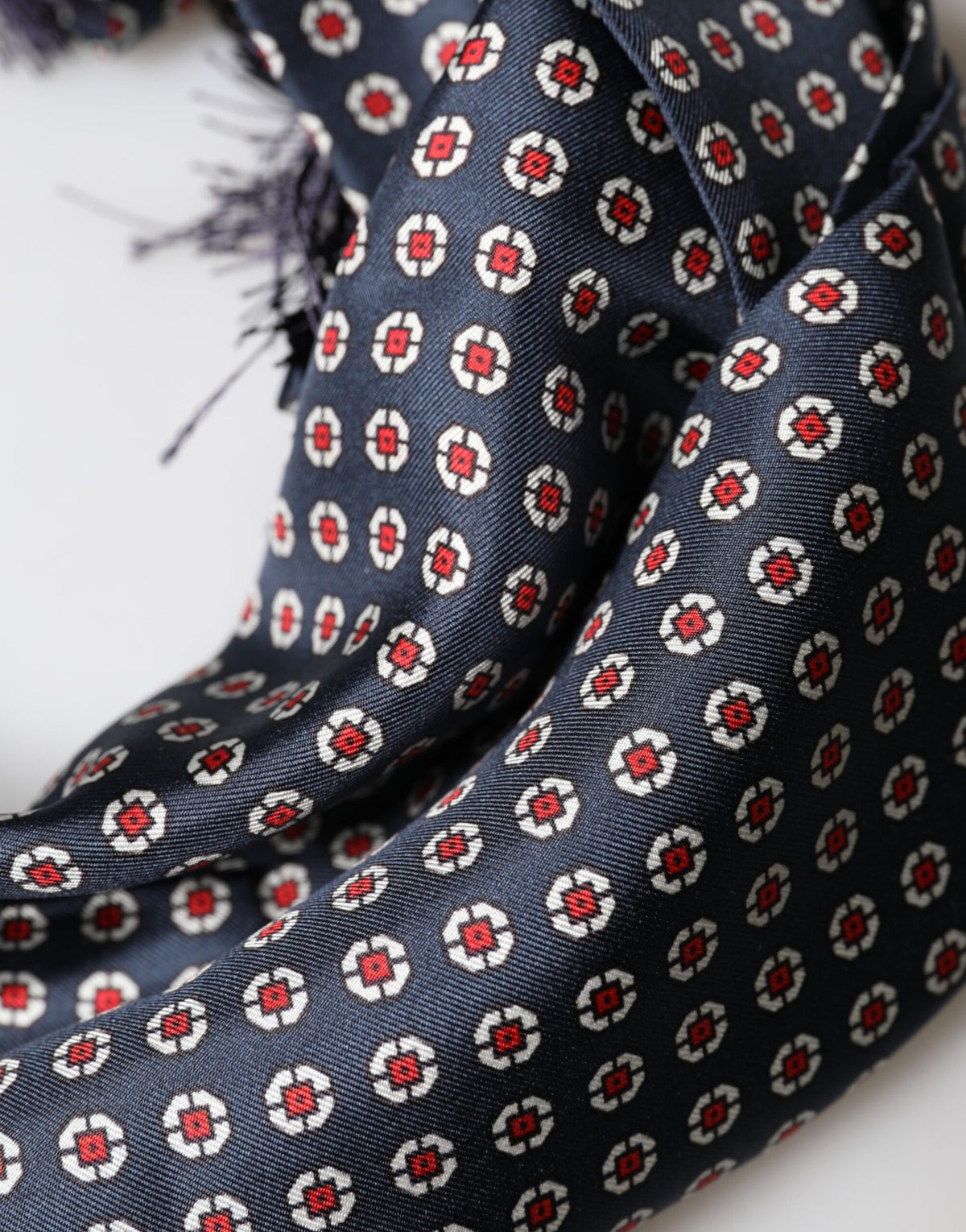 Foulard Dolce &amp; Gabbana à franges noires à motifs 