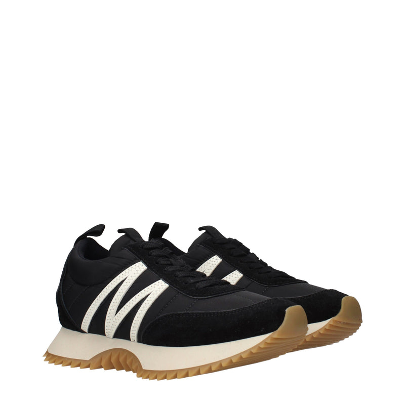 Moncler Black Fabric Low Top Sneakers - Élégance et Confort