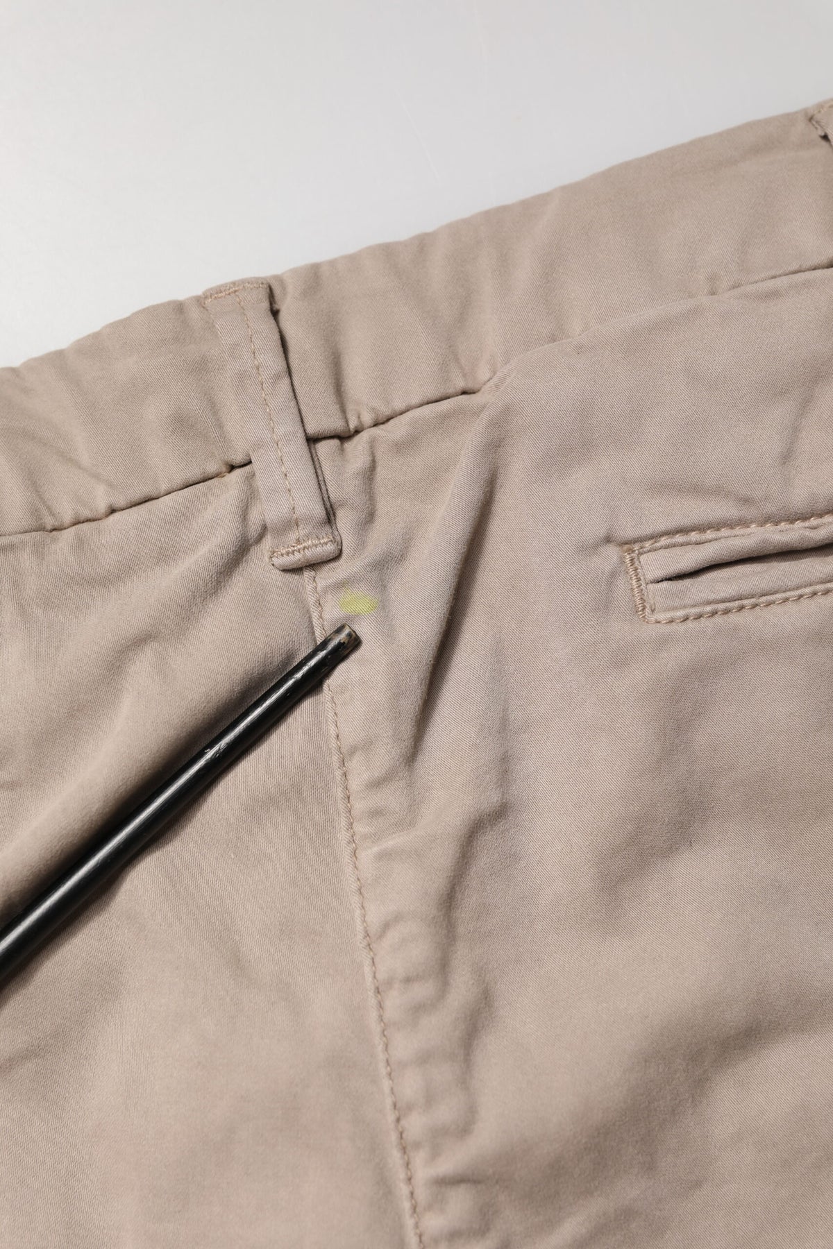 U.S. POLO ASSN. Pantalon droit beige en coton stretch mi-hauteur