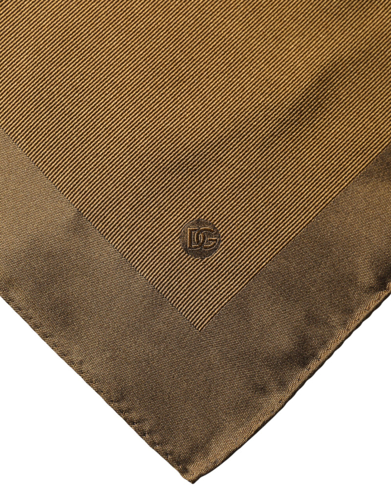 Dolce &amp; Gabbana Bruin Logo Zijden Heren Vierkante Zakdoek Sjaal