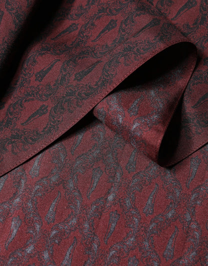 Foulard Dolce &amp; Gabbana en soie à motifs bordeaux pour homme, 133 cm x 22 cm