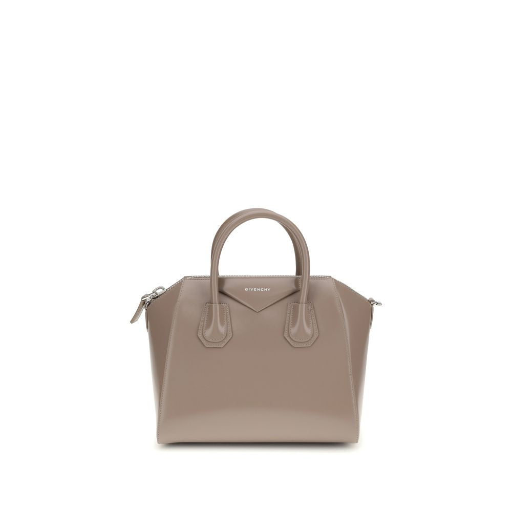 Sac à bandoulière Givenchy Antigona en cuir de veau gris
