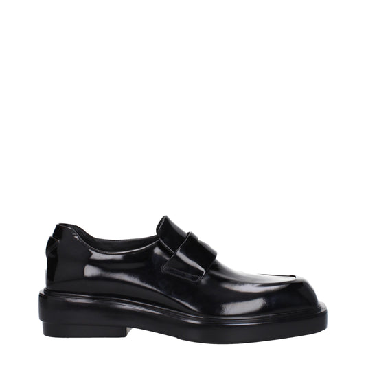 Mocassins Prada en cuir noir