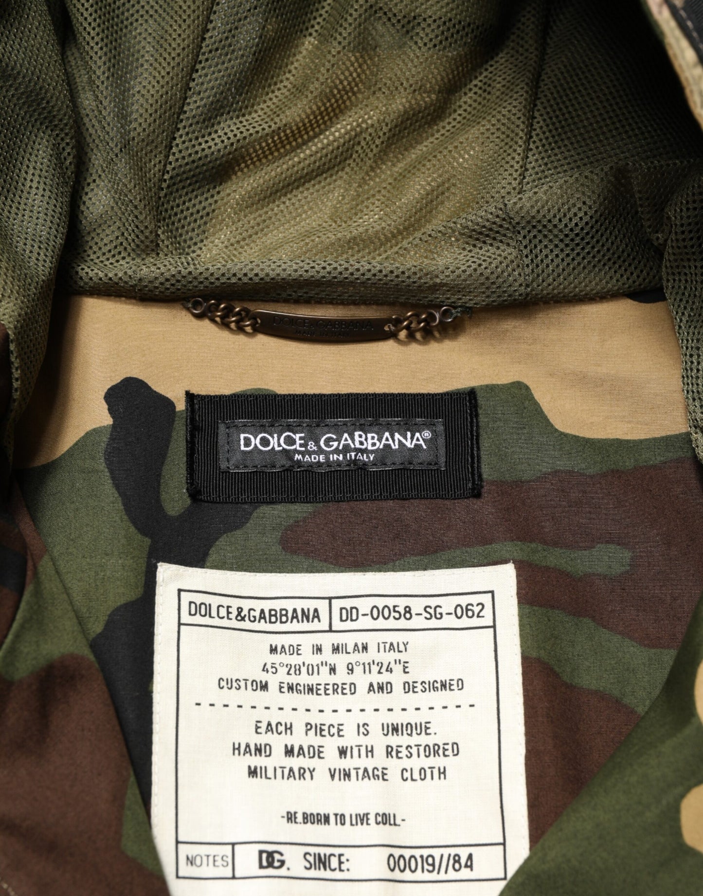 Veste imperméable à capuche camouflage multicolore Dolce &amp; Gabbana
