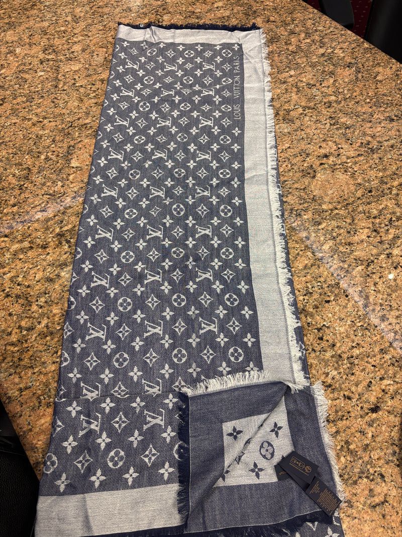 Châle en denim Monogram Louis Vuitton - Élégance chic et style intemporel