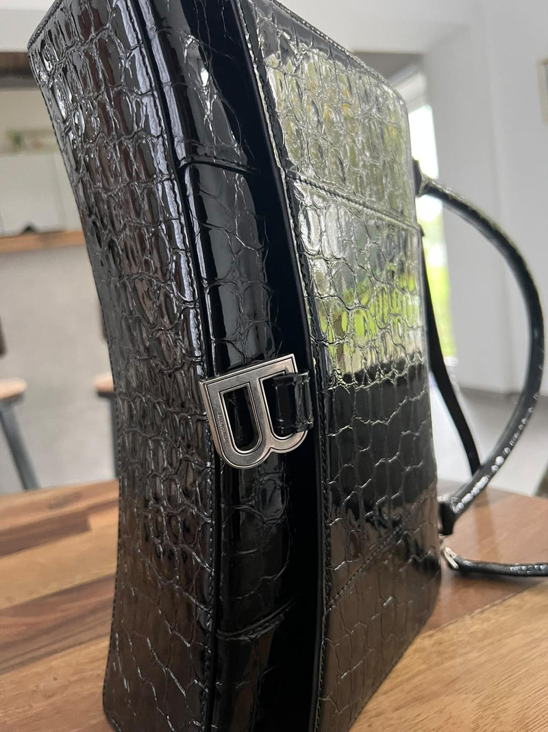 Sac noir Balenciaga - Ligne de sablier - Cuir gaufré Crocodile - Charnière
