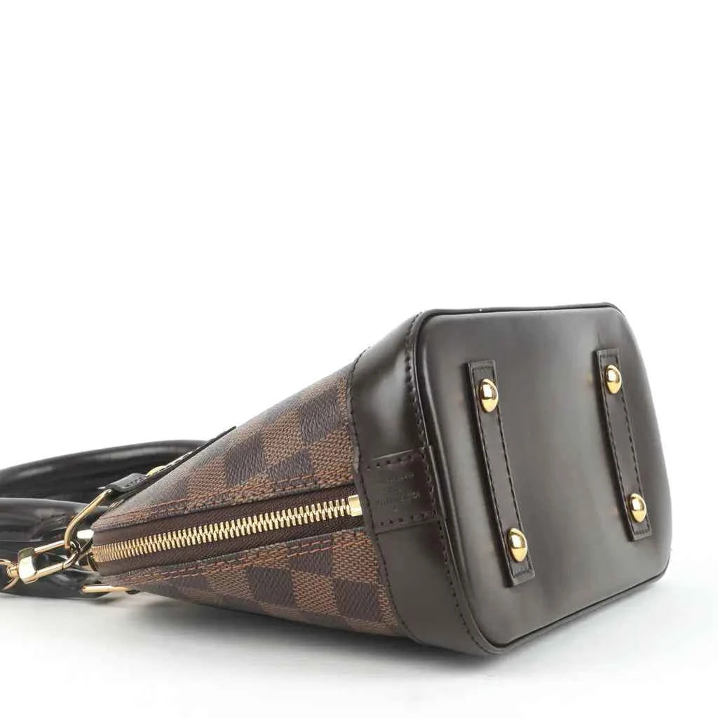 Sac Louis Vuitton Alma BB - Besace en cuir Alma BB